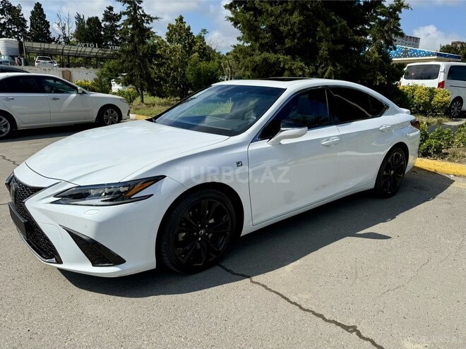 Lexus ES 300h-1