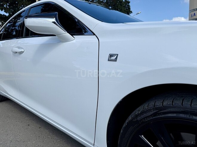 Lexus ES 300h-5