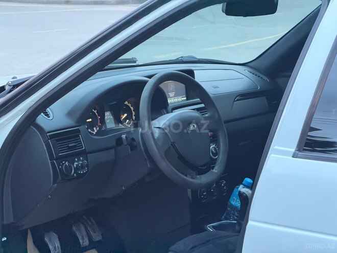 LADA (VAZ) Priora-10