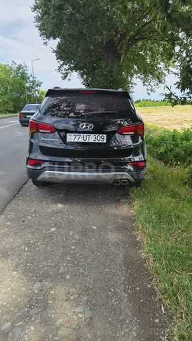 Hyundai Santa Fe-3