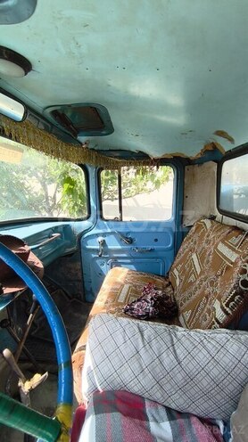 ZIL 130-3