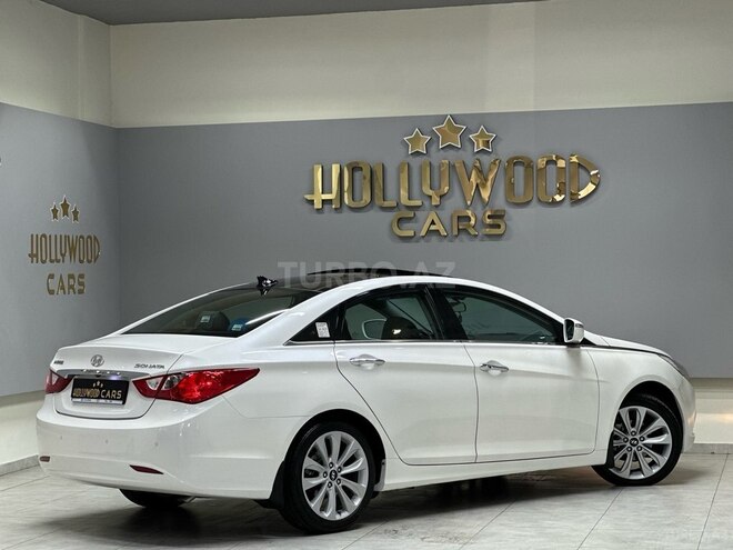 Hyundai Sonata-10