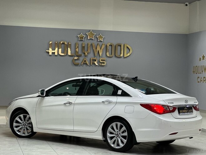 Hyundai Sonata-9