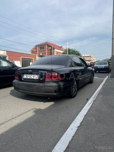 Hyundai Sonata-3