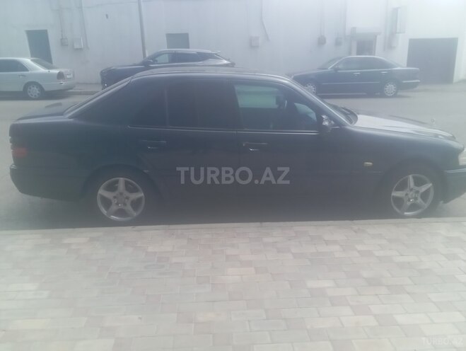 Mercedes C 180-5