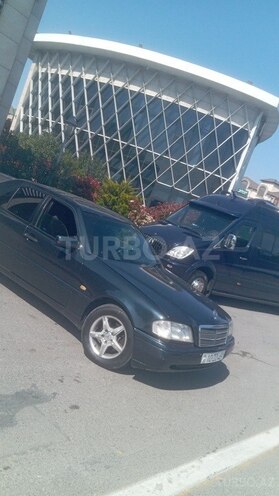 Mercedes C 180-2