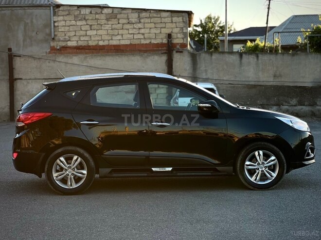 Hyundai ix35-8