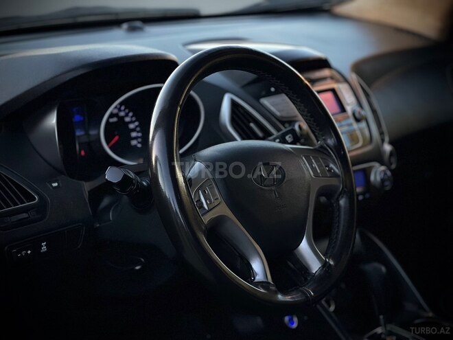 Hyundai ix35-11