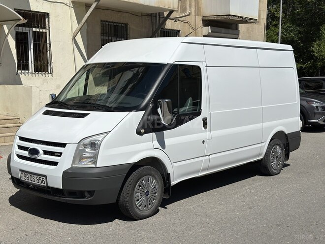 Ford Transit-2