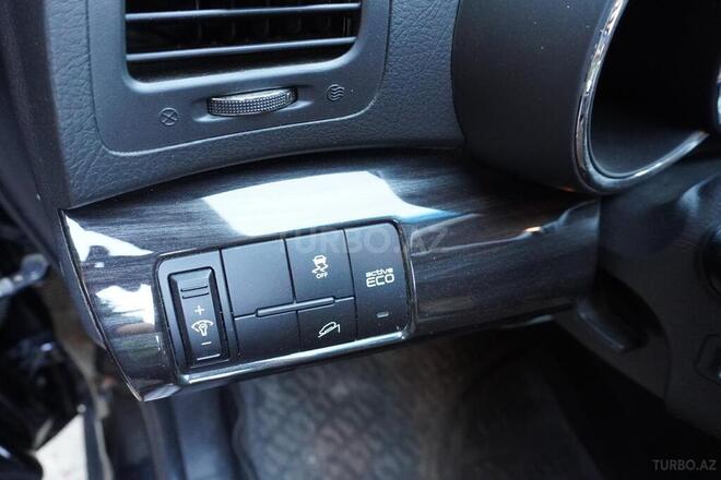 Kia Sorento-14