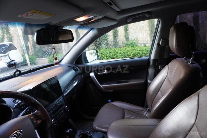 Kia Sorento-10