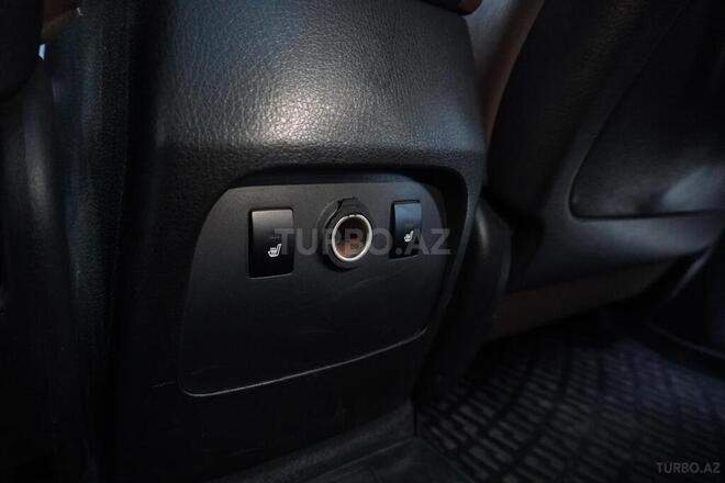 Kia Sorento-13