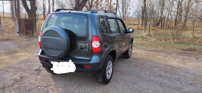 Chevrolet Niva-2