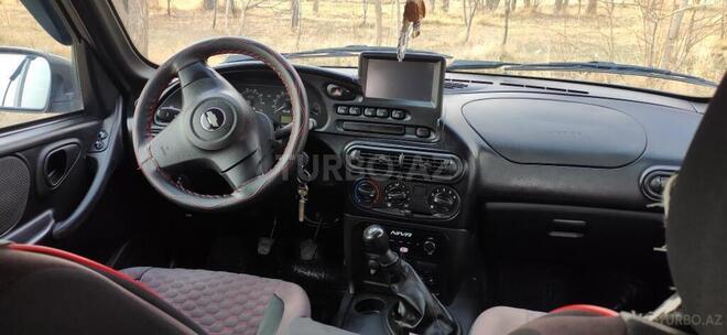 Chevrolet Niva-3