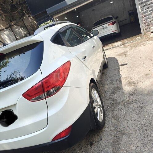 Hyundai ix35-3