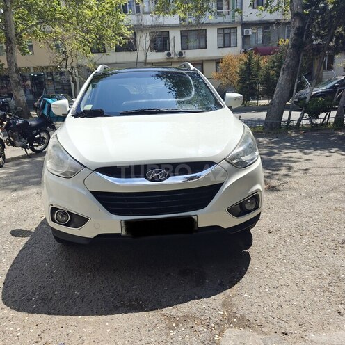 Hyundai ix35-4