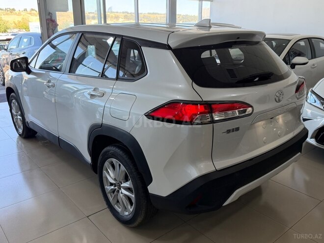 Toyota Corolla Cross-11