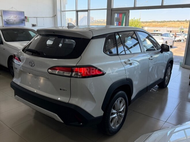 Toyota Corolla Cross-12