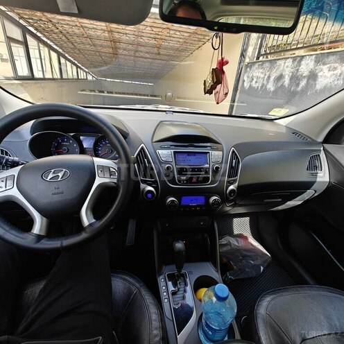 Hyundai ix35-10