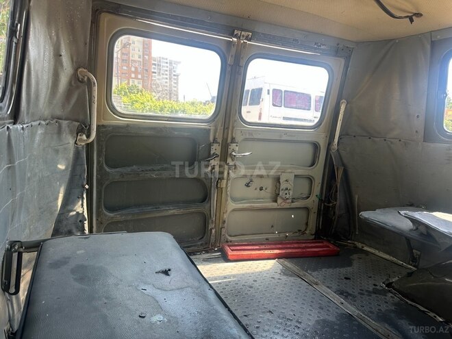 UAZ 3303-10