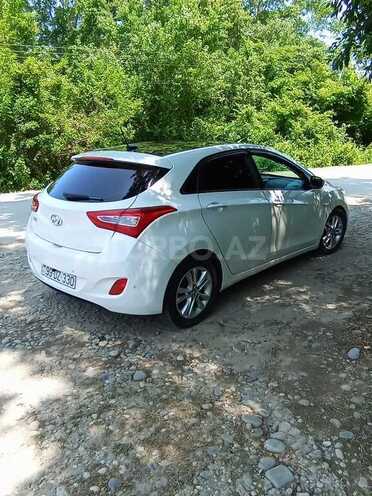 Hyundai i30-3