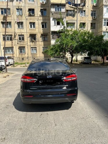 Ford Fusion (North America)-8