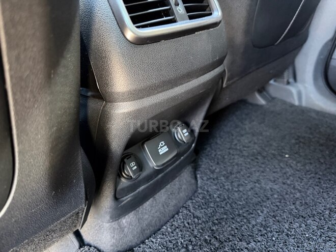 Kia Sorento-14
