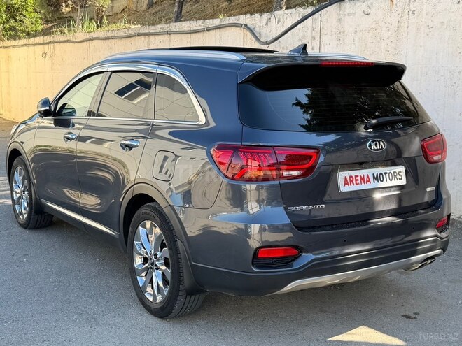 Kia Sorento-5