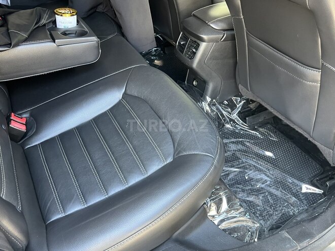 Ford Fusion (North America)-9