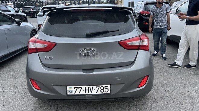 Hyundai i30-2