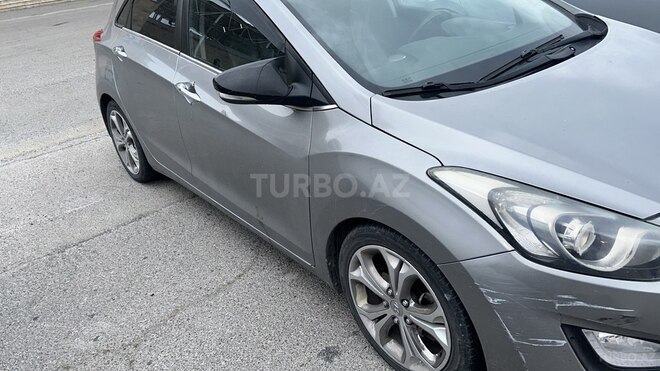 Hyundai i30-4