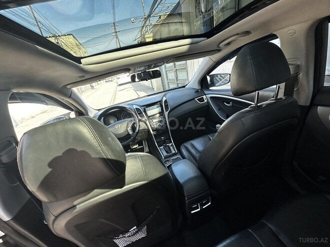 Hyundai i30-6