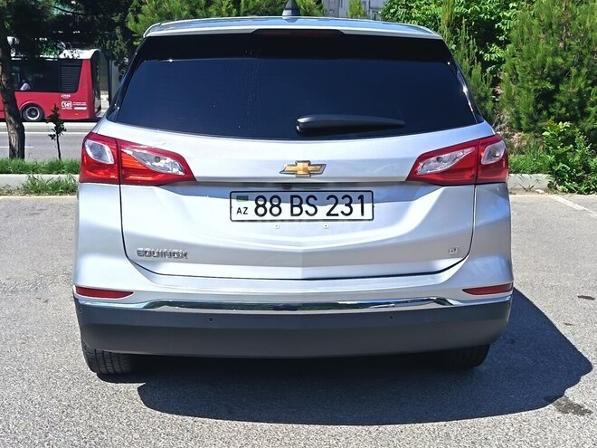 Chevrolet Equinox-2