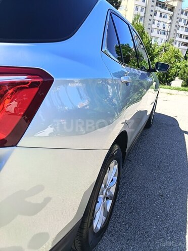 Chevrolet Equinox-12