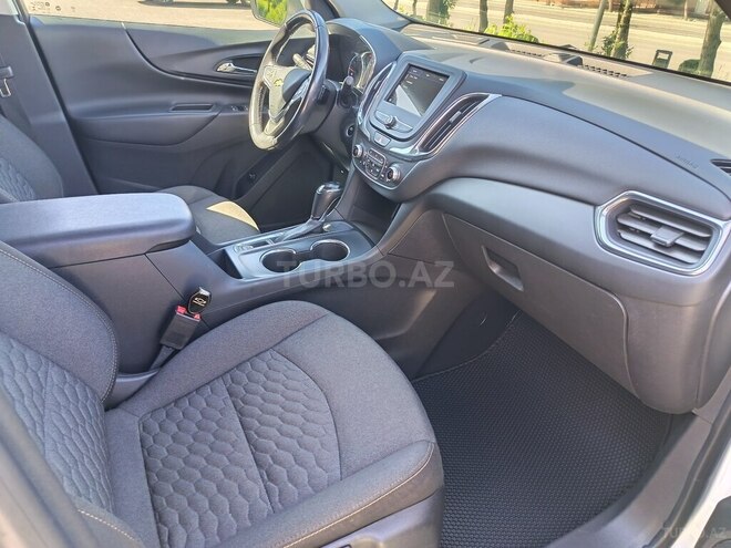 Chevrolet Equinox-16