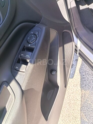 Chevrolet Equinox-15