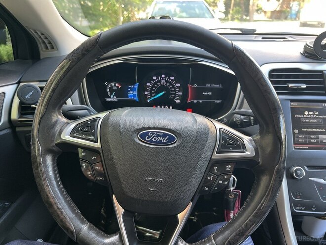 Ford Fusion (North America)-13