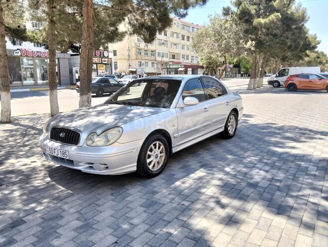 Hyundai Sonata-3