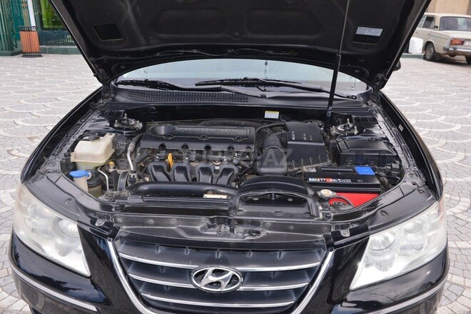 Hyundai Sonata-4