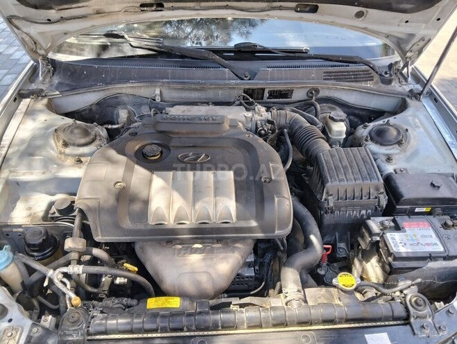 Hyundai Sonata-10