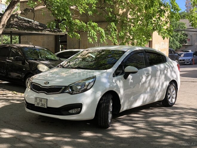 Kia Rio-2