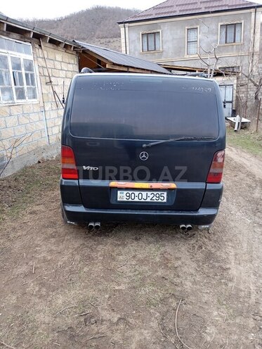 Mercedes Vito 110 D -2