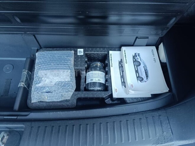 Kia Sorento-18