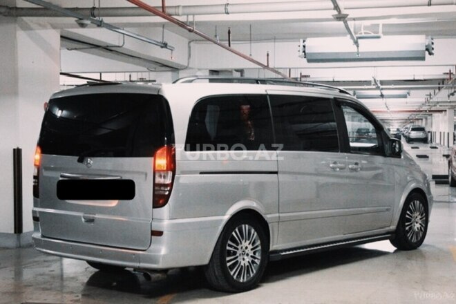 Mercedes Viano-2