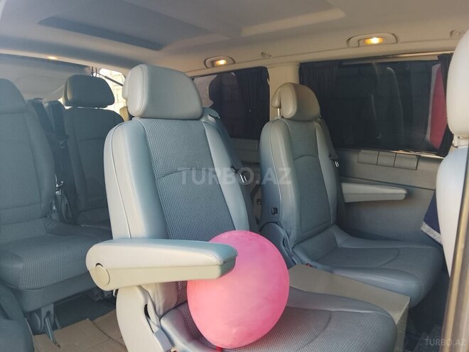 Mercedes Viano-12