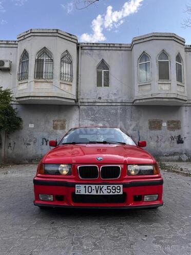 BMW 318-4