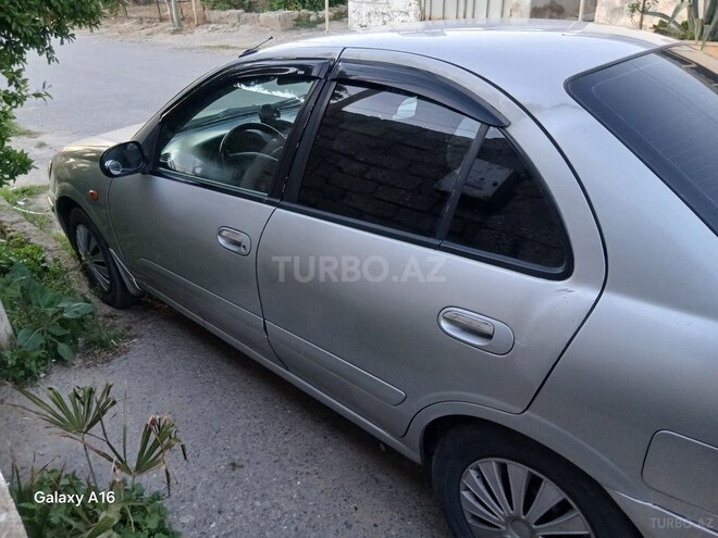 Nissan Sunny-4