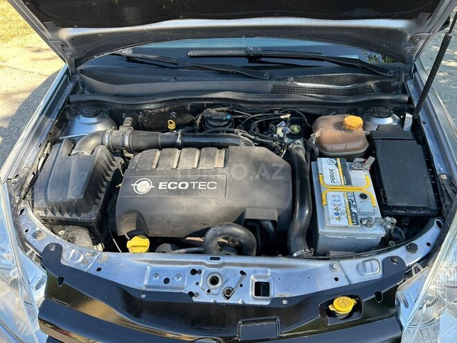 Opel Astra-10