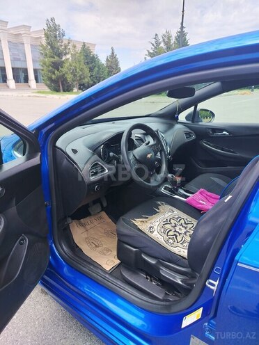 Chevrolet Cruze-5