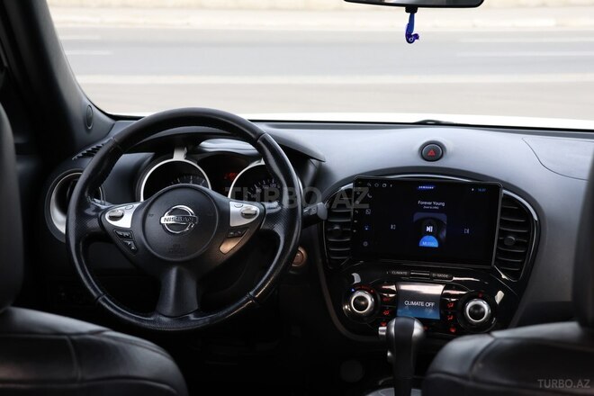 Nissan Juke-13